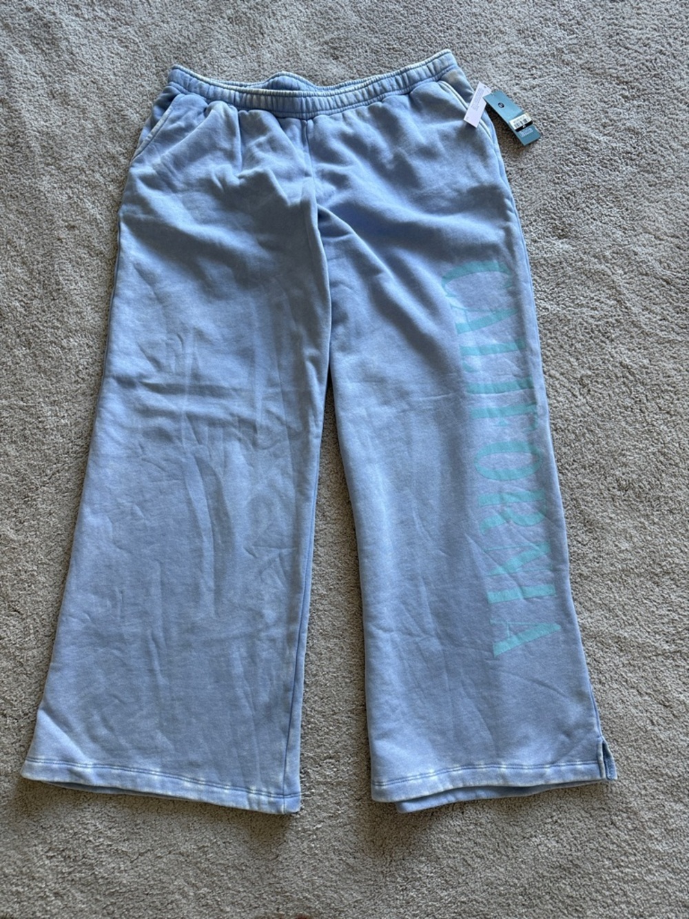 NEW- Wild Fable Women’s Low Rise California Blue Sweatpants - Picture 2 of 11